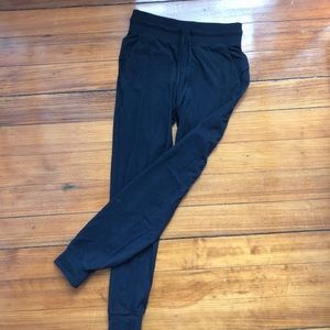 lululemon joggers